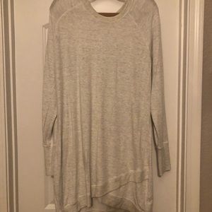 Gray Athleta long sleeve sweatshirt tunic